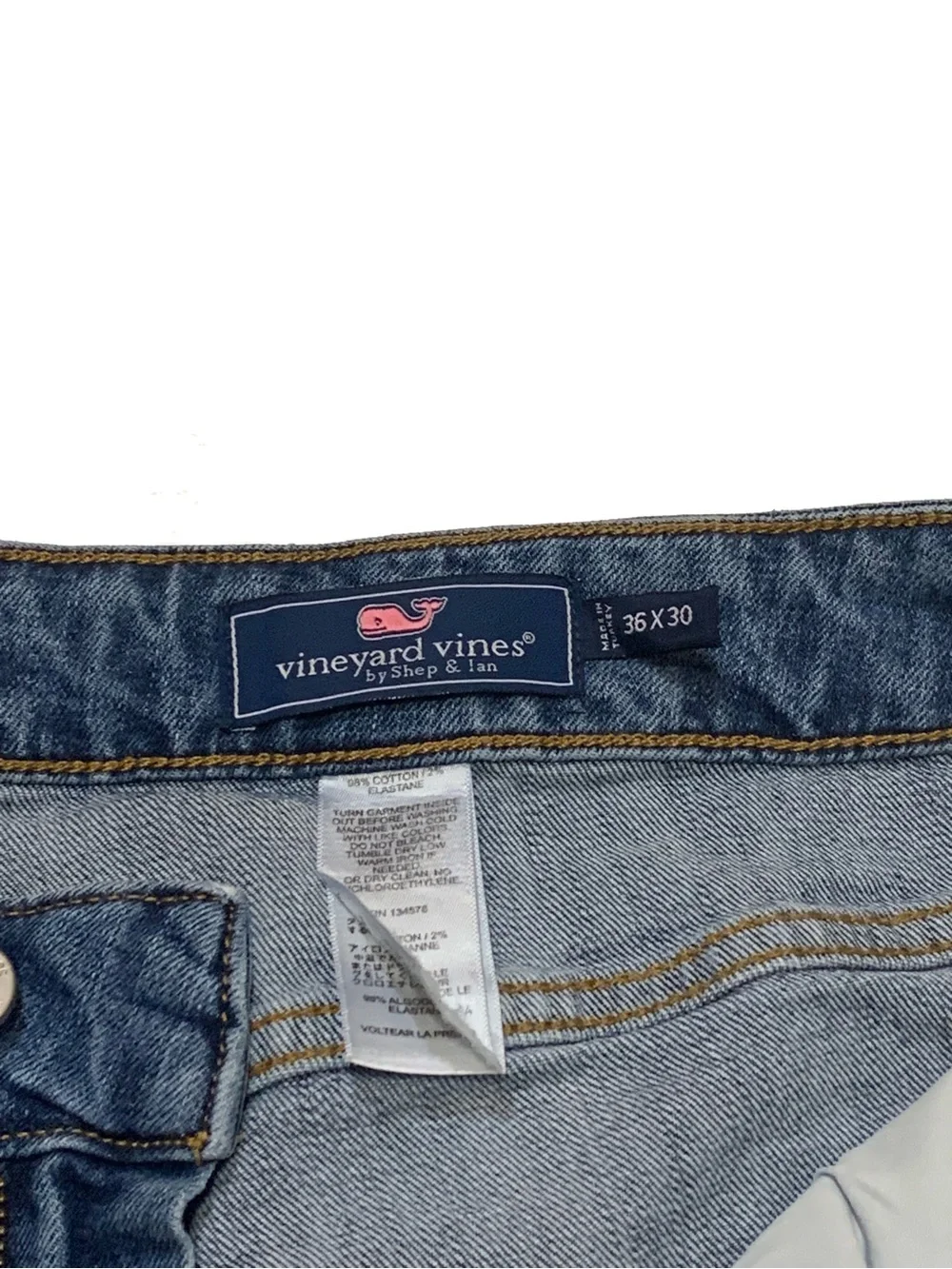 Vineyard Vines 36 30